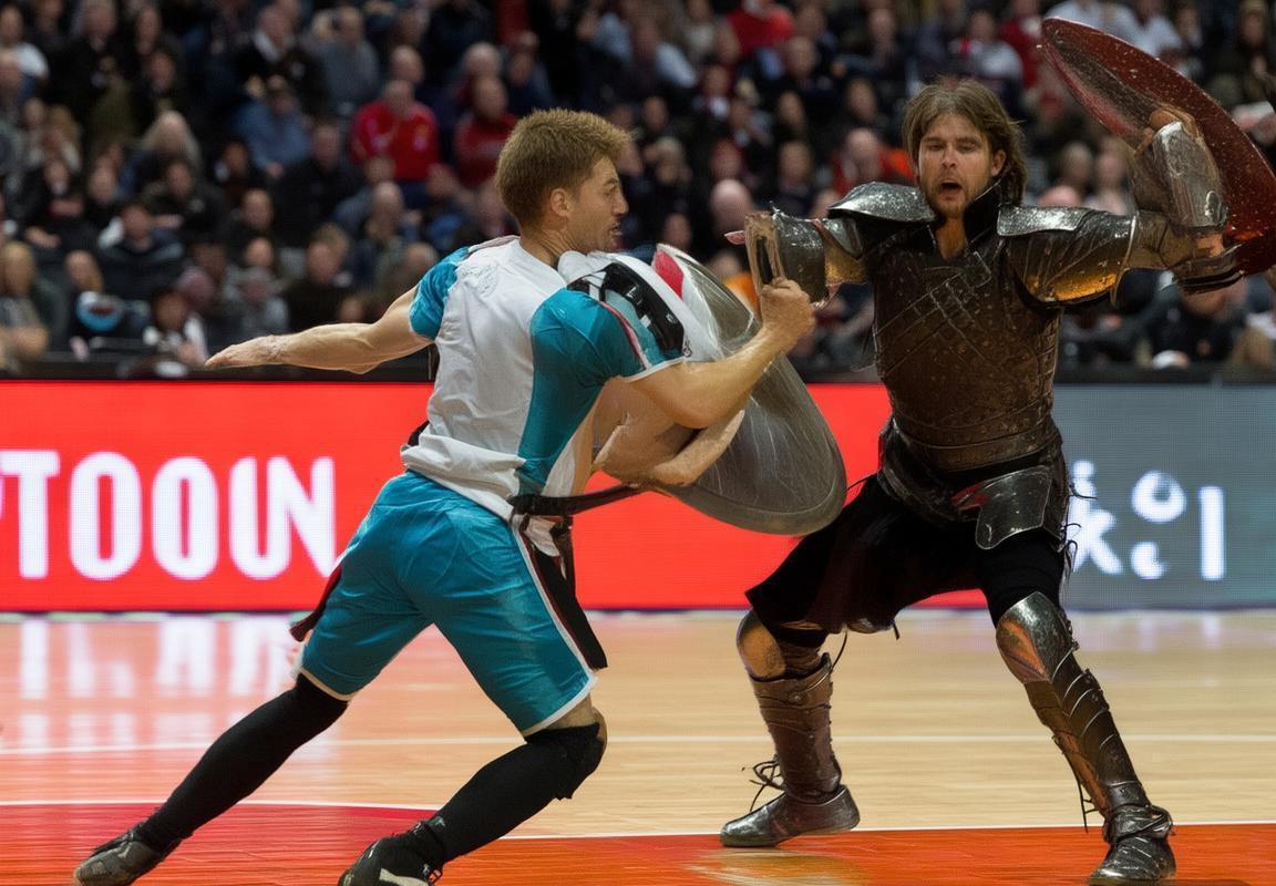 2015NBA总决赛：库里神射詹皇全能对决，73胜勇士VS骑士精彩回顾(图4)